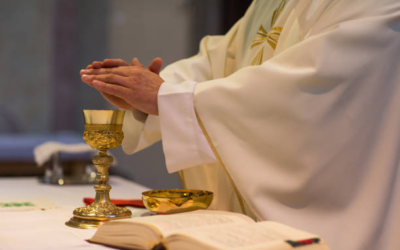 Église catholique : pourquoi accueille-t-elle LGBT+ ce matin au Vatican ?